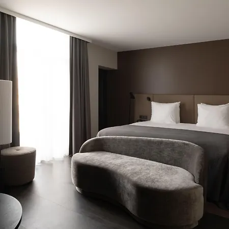 Boutique Beaumont Hotel 4*